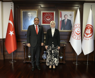 Bakan Göktaş, Bahreyn Krallığı'nın Ankara Büyükelçisi Marzooq'u kabul etti