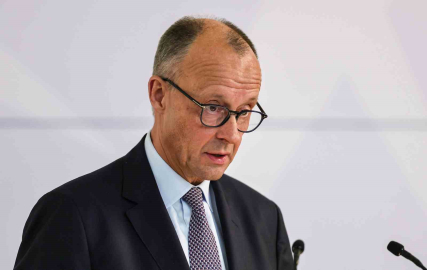 Merz: "Alman hükümeti Gazze Şeridi’nde kullanılabilecek hiçbir askeri teçhizatın İsrail’e ihracatına ikinci bir emre kadar izin vermeyecek"