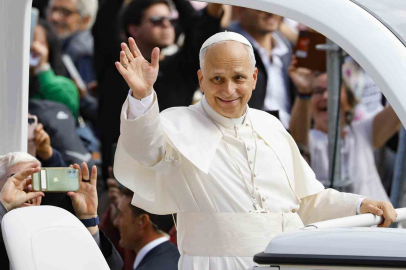 Papa 14’üncü Leo’nun ilk yurt dışı ziyareti Türkiye’ye